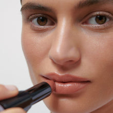 Cargar imagen en el visor de la galería, Lipstick 13 Bromelia