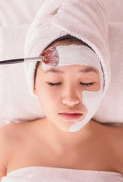 Facial para adolescentes (18 años o menos)
